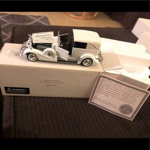 1933 Cadillac Town Car Model Car Collectible!